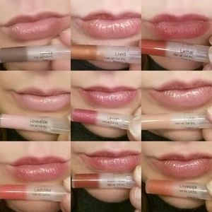 Younique Lip Gloss